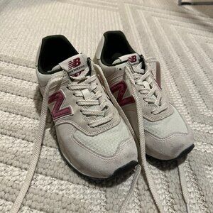 NEW BALANCE 574 Trainers Sea Salt Women's Size 7.5